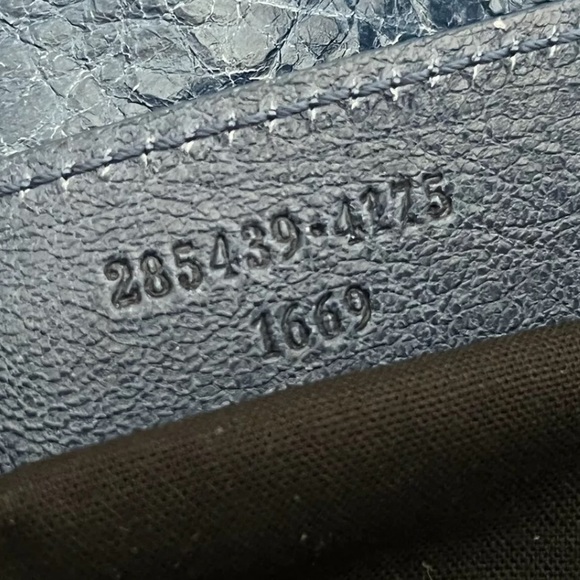 Authentic Balenciaga Mini Pompon - Picture 6 of 7